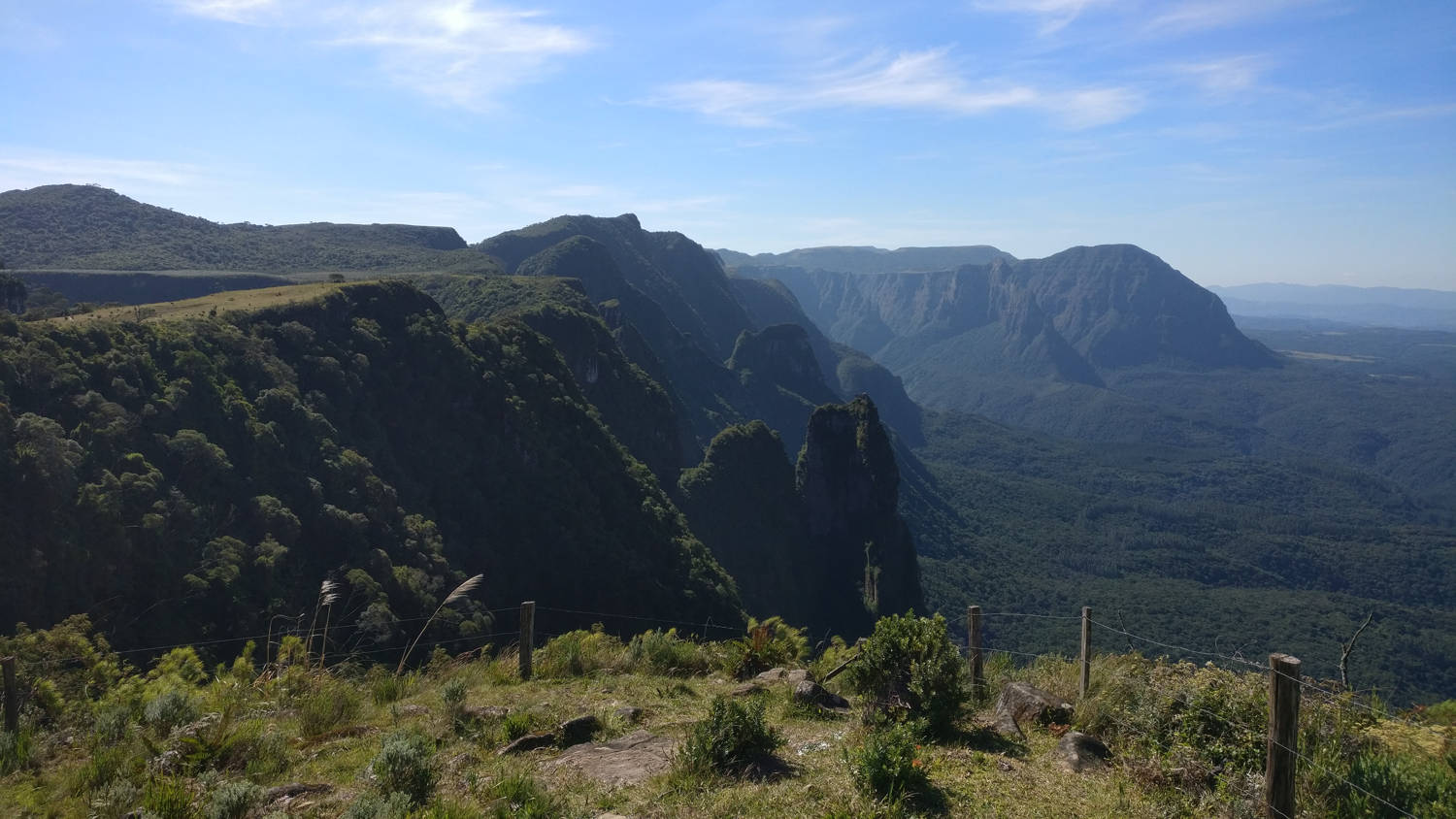 topo da serra do corvo branco