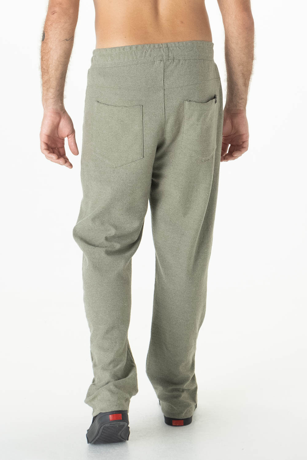 Calça moletom básica com punho de elástico - Made In Guarda - Ecological  Trend